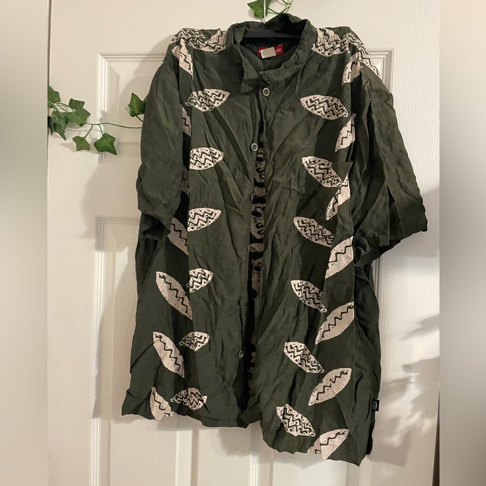 Union bay Tropical Beach Shirt, L